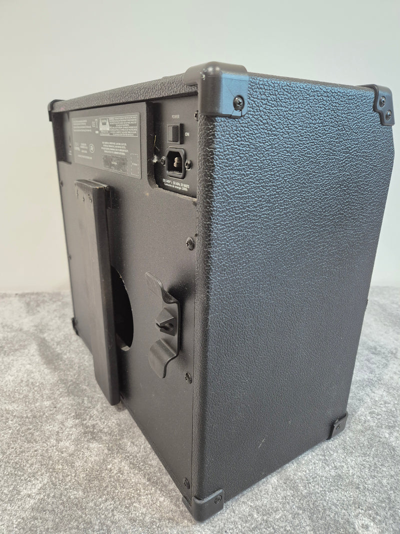Peavey VIP-1 VYPYR - 20-watt 4-channel 1x8