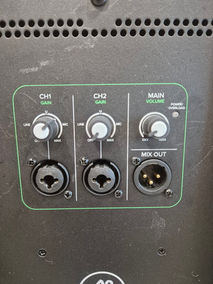 Mackie Thrash 212 - 1300 watts Active PA Speaker