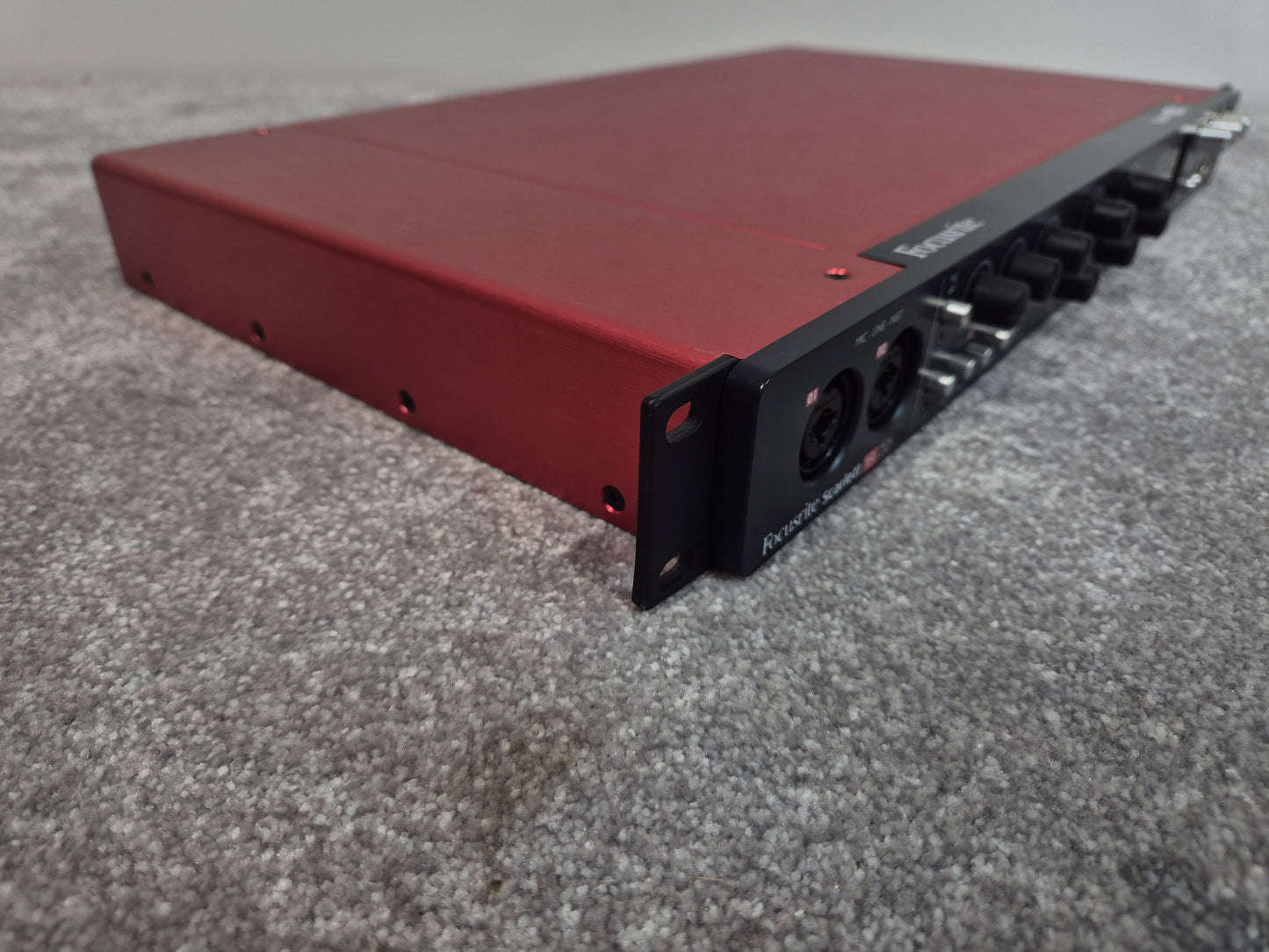 Focusrite Scarlett 18i20 - 20 Outputs Audio Interface