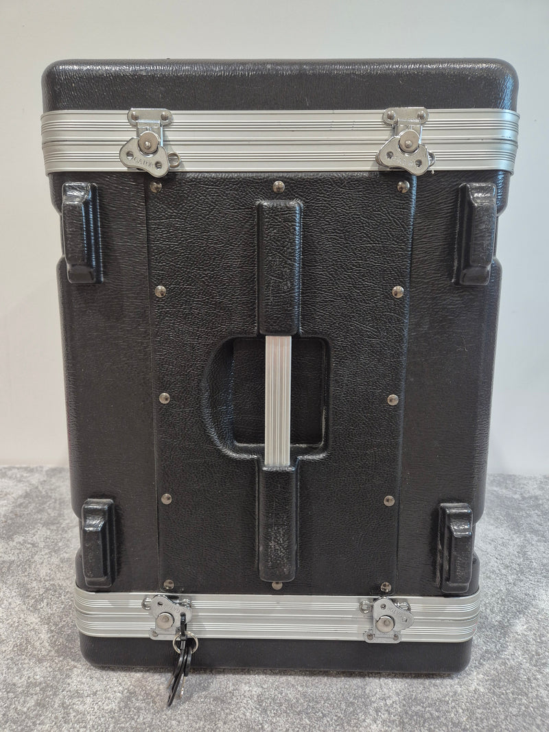 Gator 8u - Black Plastic / Metal Rack Mount Flight Case - Image 4