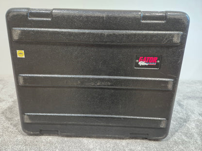Gator 8u - Black Plastic / Metal Rack Mount Flight Case