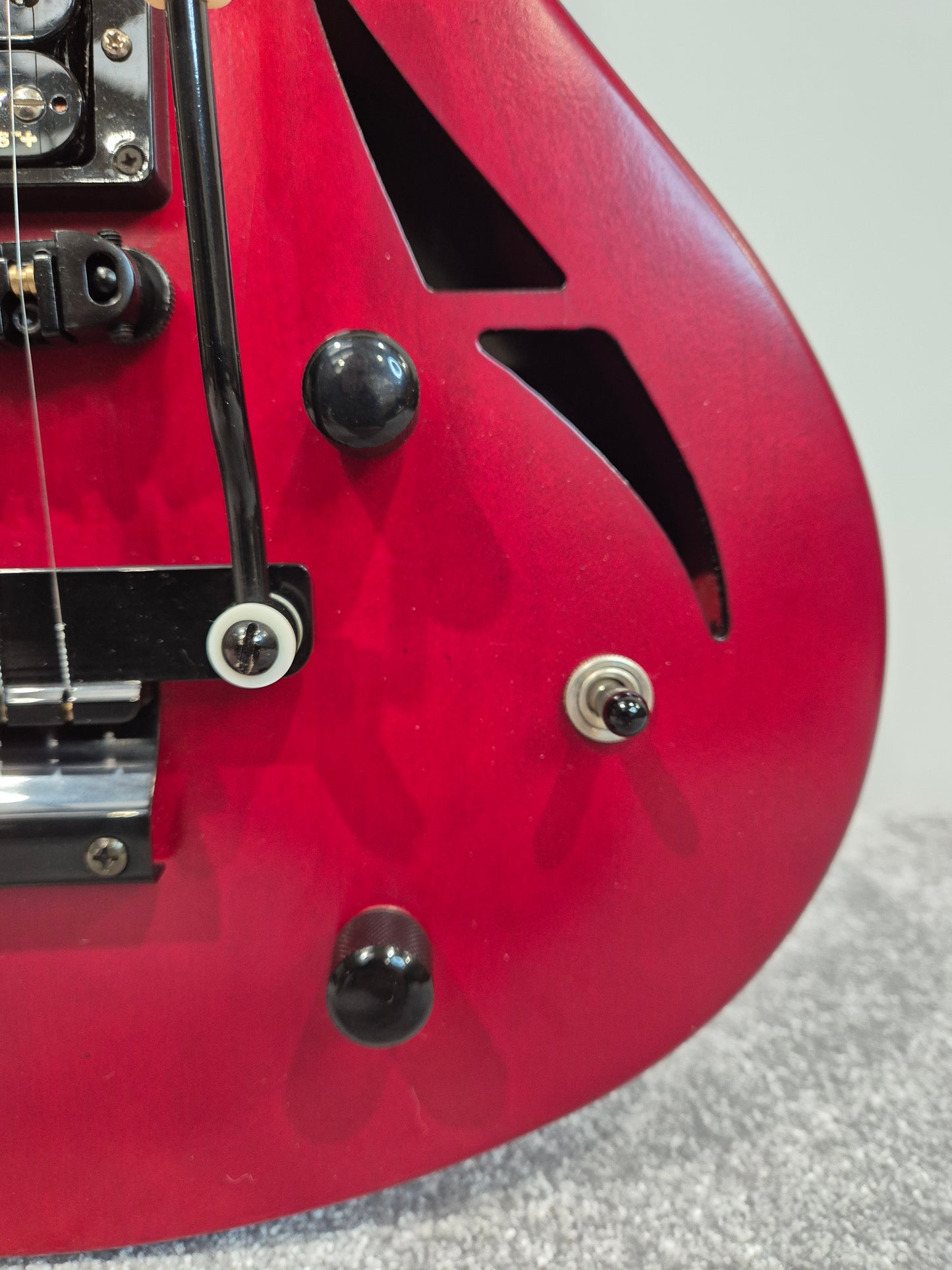 Gibson N-225 - Semi-Hollow Electric Guitar - Cherry Red - Made in USA