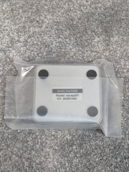 EZCAP Music Digitizer - Analog Audio to Digital MP3 Files Converter