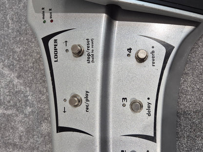 Peavey Sanpera 2 Vypyr  Footswitch - Foot Controller with 10 Footswitches and Dual Expression Pedals