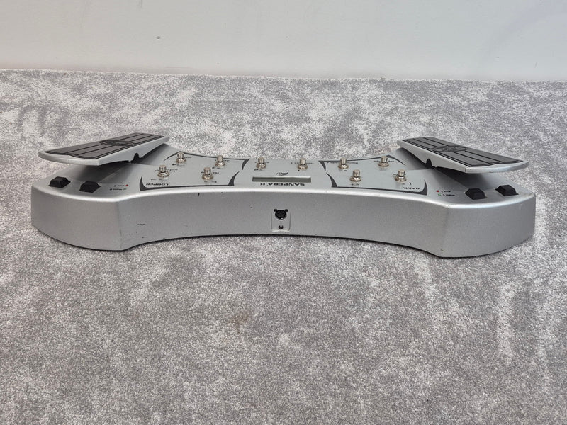 Peavey Sanpera 2 Vypyr  Footswitch - Foot Controller with 10 Footswitches and Dual Expression Pedals - Image 7