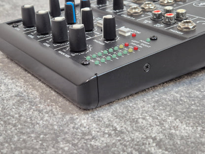 Mackie 402VLZ4 - 4-channel Compact Analogue Mixer