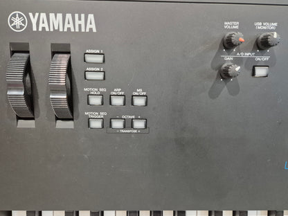 Yamaha MODX8  - 88-key Action Keyboard Synthesizer + Soft Bag