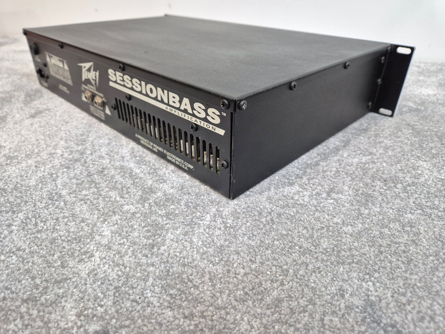 Peavey Session Bass 200 watt Amp Head - Solid-State Amplifier - Made in USA