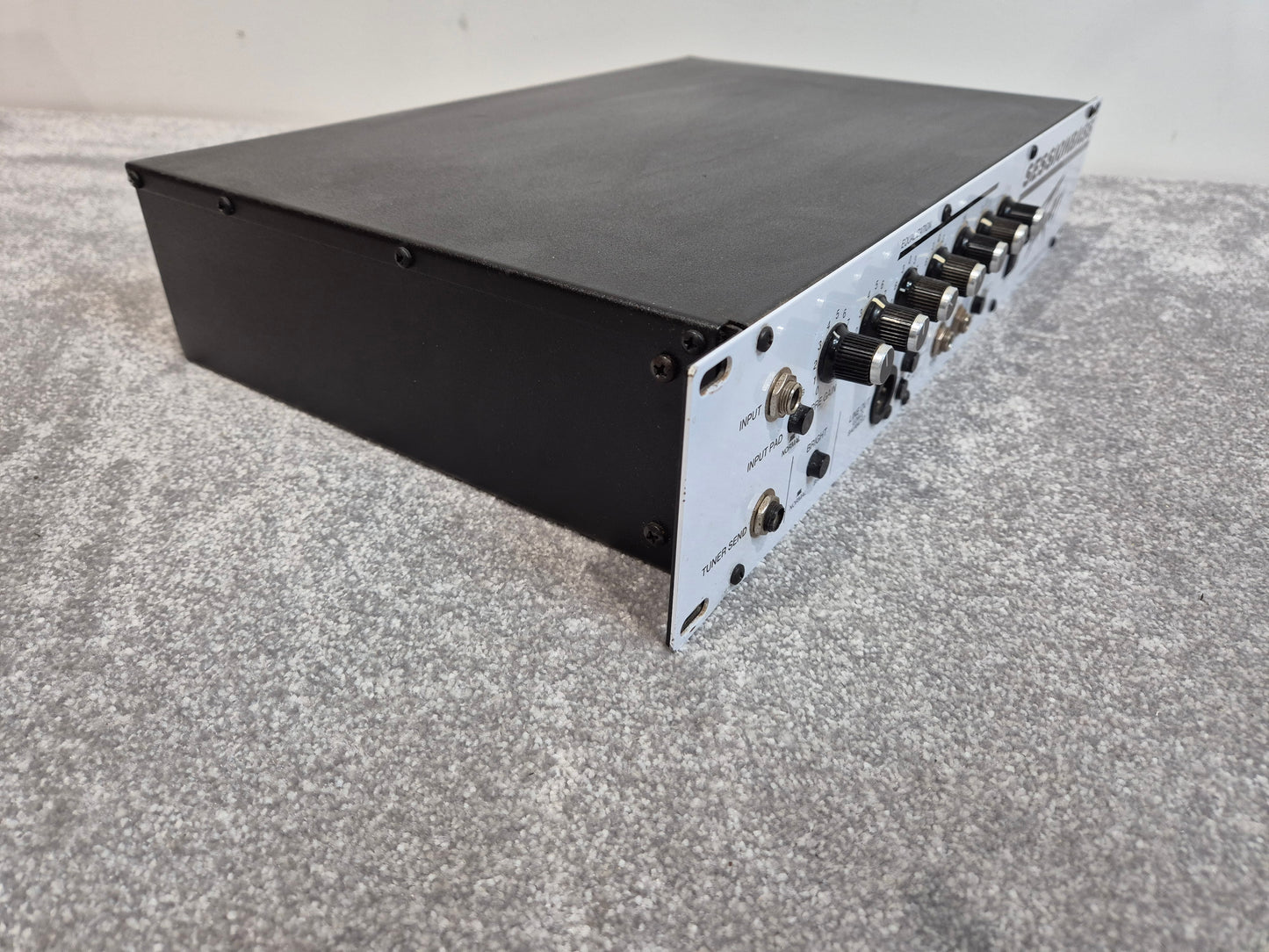 Peavey Session Bass 200 watt Amp Head - Solid-State Amplifier - Made in USA