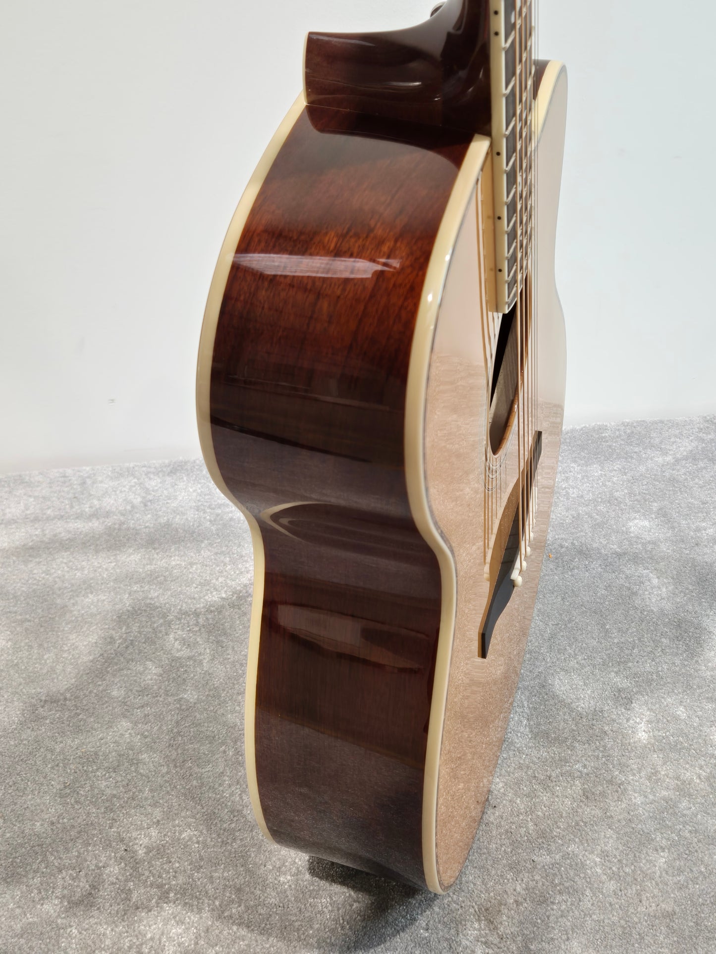 PRS SE A40E - Angelus Acoustic Electric Guitar with Hard Case RRP £769