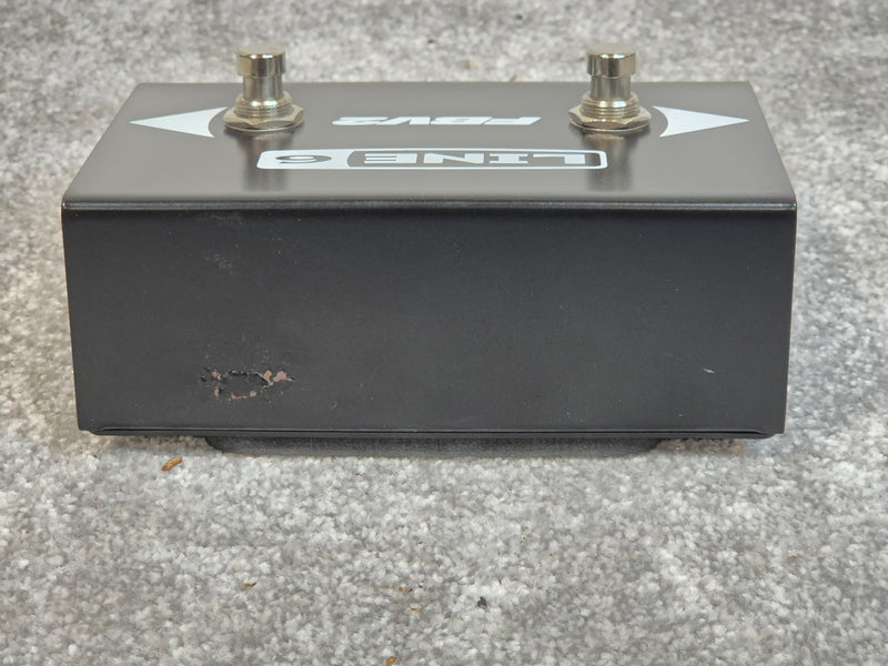 Line 6 FBV2 - Compact 4-Channel 2-Button Footswitch Controller - Image 3