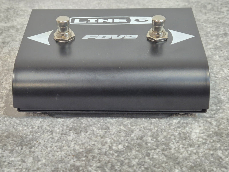 Line 6 FBV2 - Compact 4-Channel 2-Button Footswitch Controller - Image 6