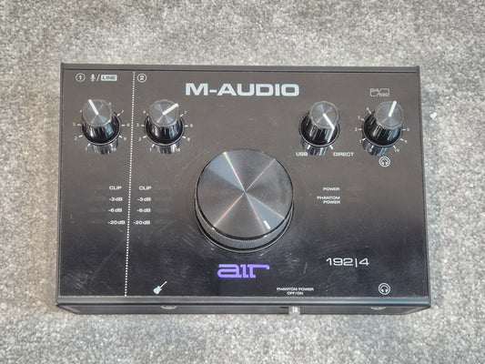 M-Audio AIR 192/4 - Audio Interface Designed for Recording, Podcasting and Streaming