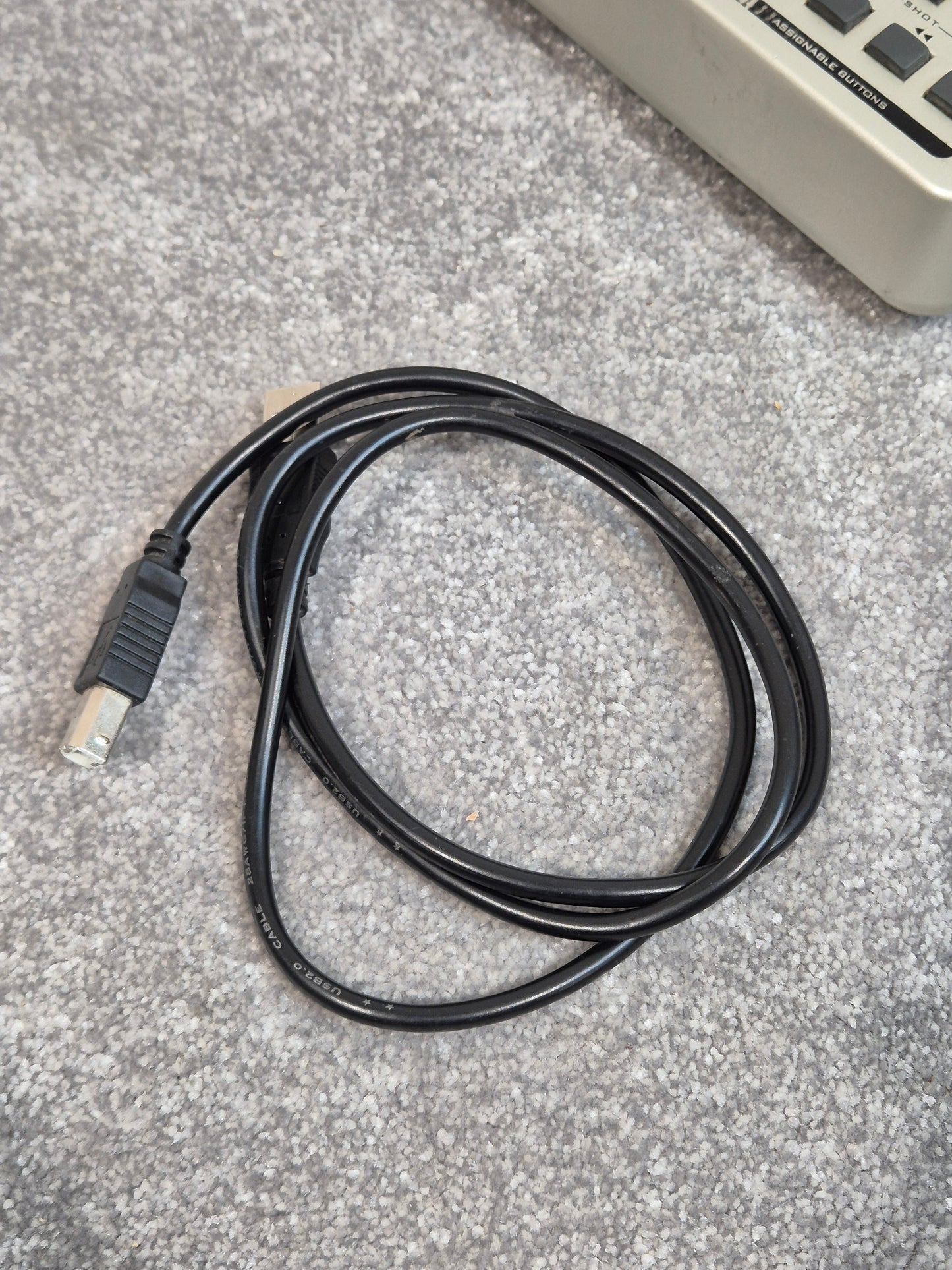 Evolution UC33 - PC/MIDI Hardware Controller