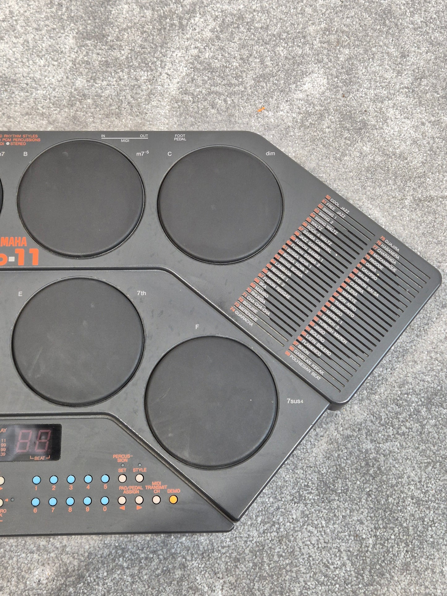 Yamaha DD-11 - Vintage Electronic MIDI Drum Machine