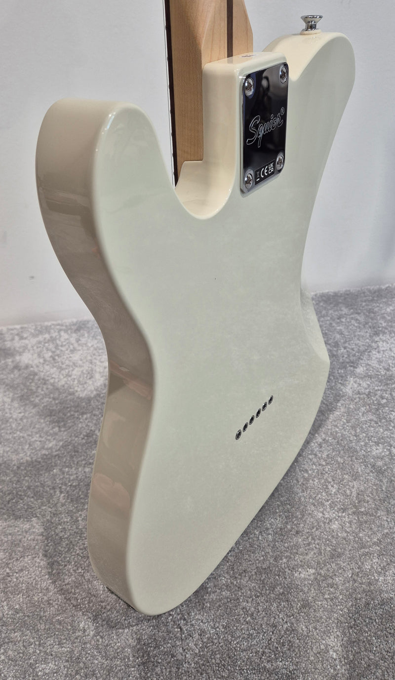 Squier Affinity Telecaster Electric Guitar - White w/ Soft Gig Bag - Image 9