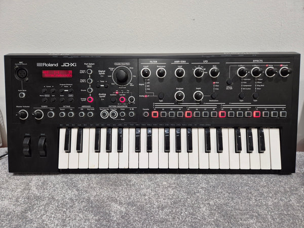 Roland JD-XI - Interactive Crossover Synthesizer w/ Original Box