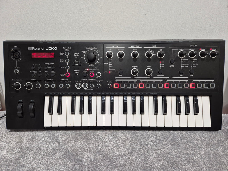 Roland JD-XI - Interactive Crossover Synthesizer w/ Original Box - Image 1