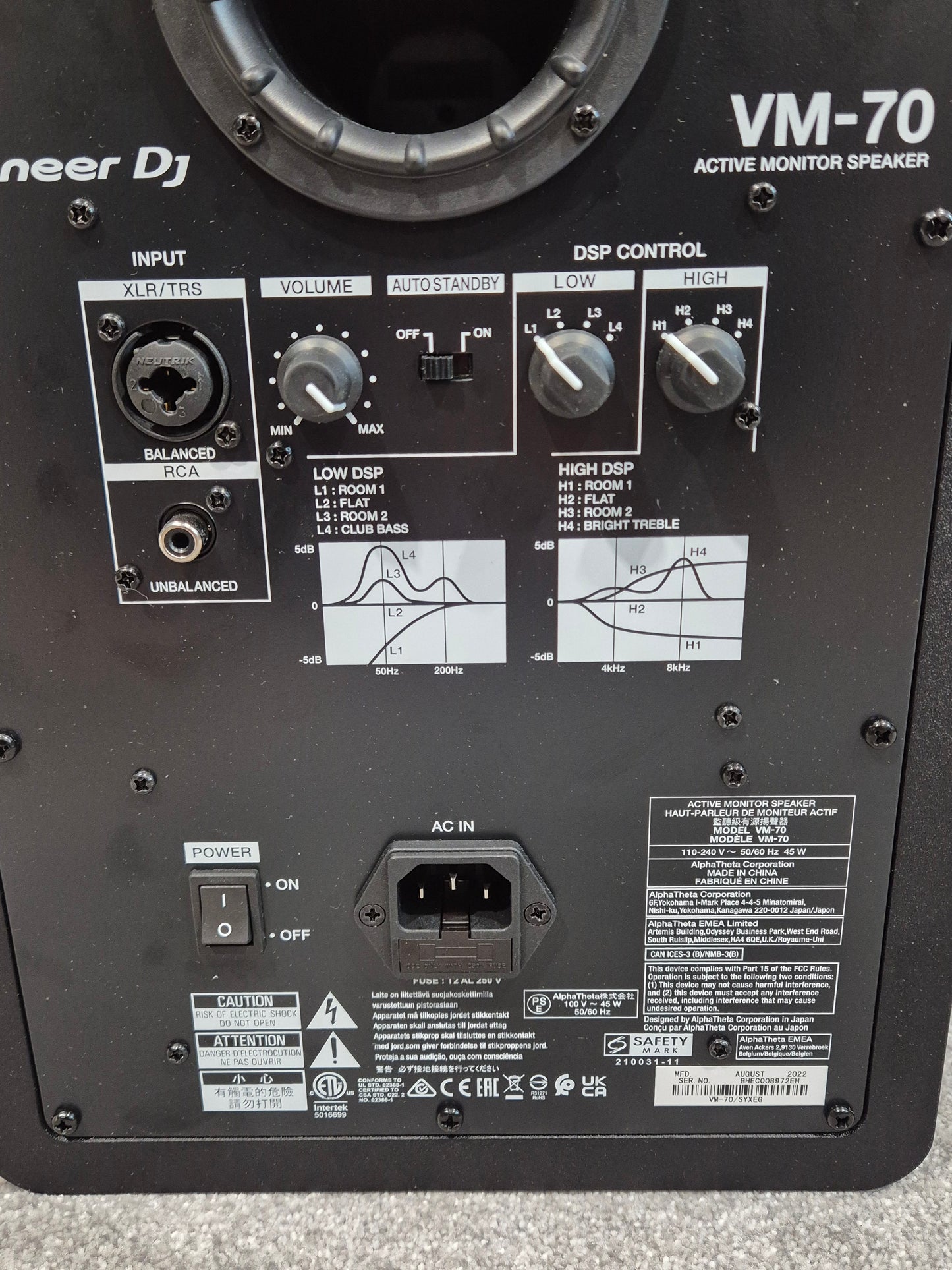 Pioneer DJ VM-70 - Bi-amp 2-way Active Speaker w/ Original Box