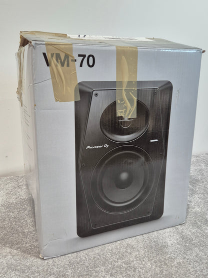 Pioneer DJ VM-70 - Bi-amp 2-way Active Speaker w/ Original Box
