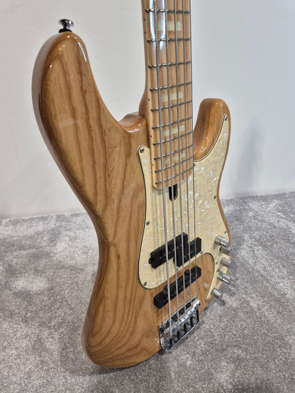 Sire Marcus Miller P7 - 5 String Bass Guitar w/ Hard Case