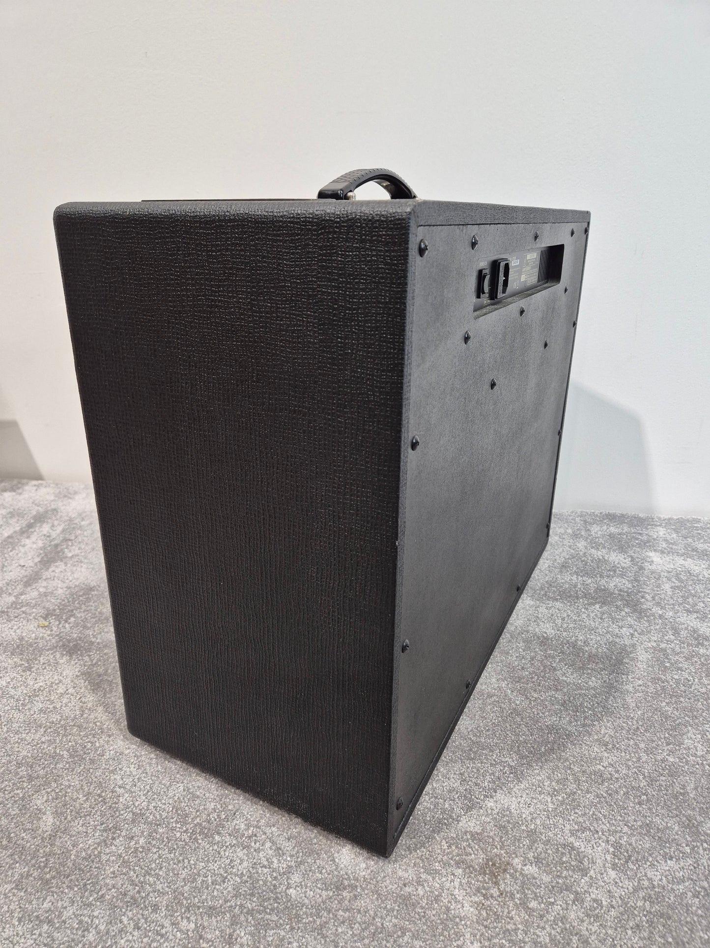Vox VT100X - 100-watt Digital Modeling Guitar Combo Amplifier