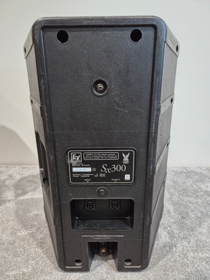 Electro Voice SX300 - Compact and Lightweight High-Power Speaker System - Pair - Image 15