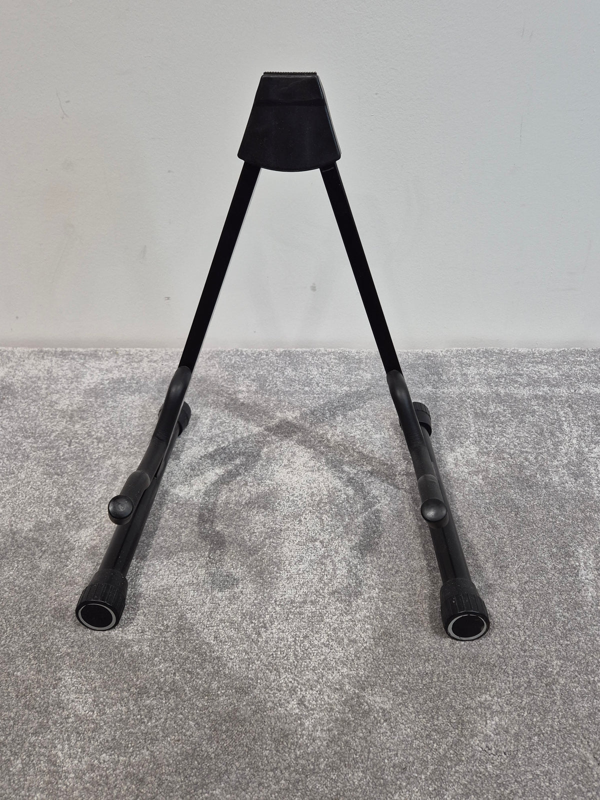 Guitar Stand - Foldable and Compact Guitar Stand - Black