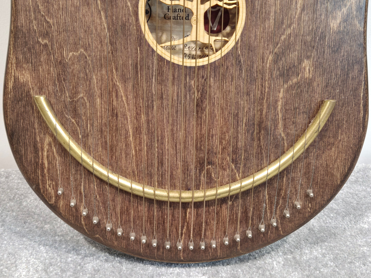 Handcrafted Reverie 2 Deluxe - High-Quality Harp - Solid Wood Body w/ Soft Bag