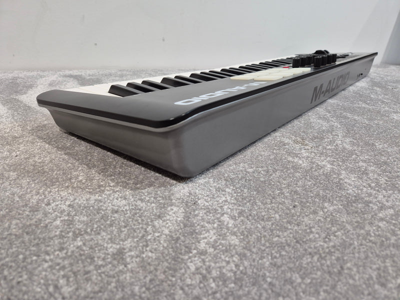 M-Audio Oxygen 61 Mk IV - USB MIDI Keyboard Controller - Image 8