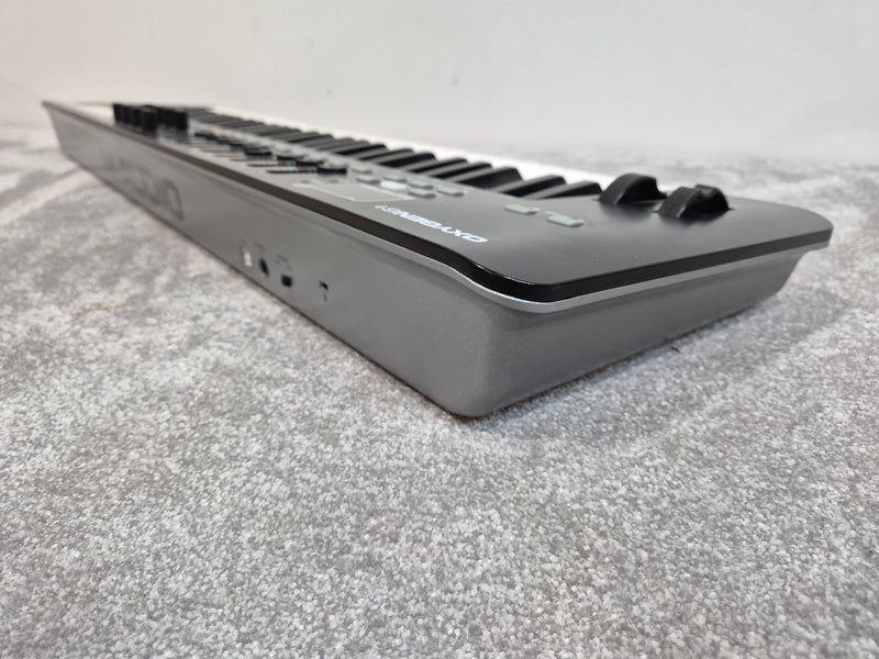 M-Audio Oxygen 61 Mk IV - USB MIDI Keyboard Controller - Image 9