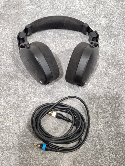 Rode NTH-100 - Professional Over-Ear Headphones w/ Original Box