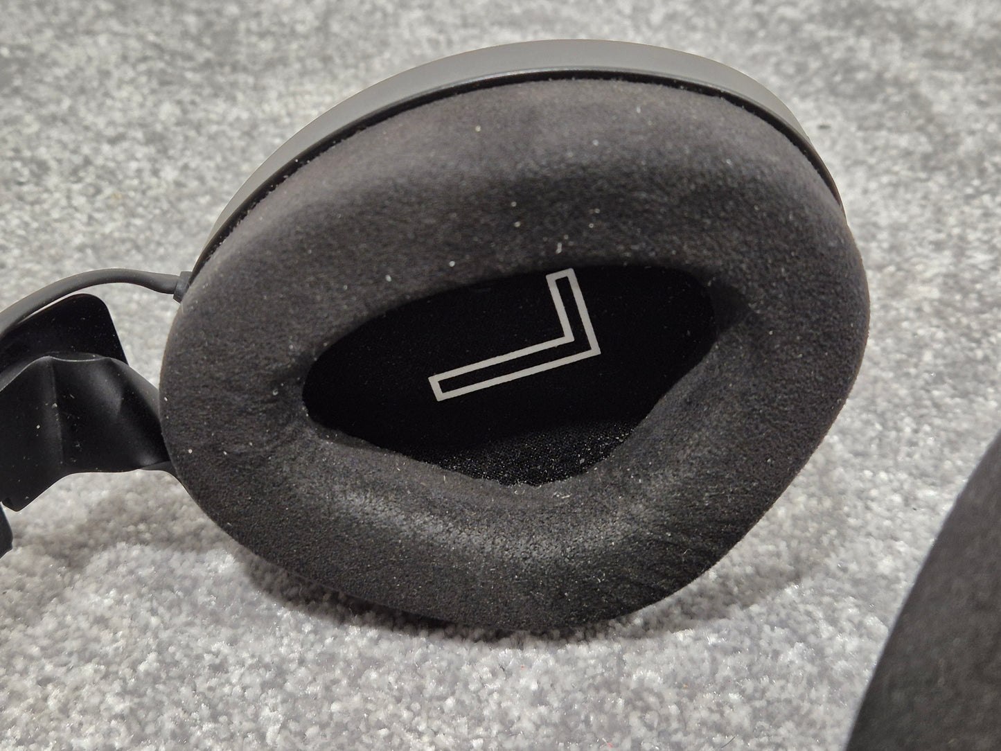 Rode NTH-100 - Professional Over-Ear Headphones w/ Original Box