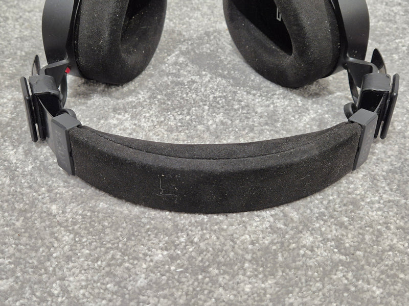 Rode NTH-100 - Professional Over-Ear Headphones w/ Original Box - Image 8