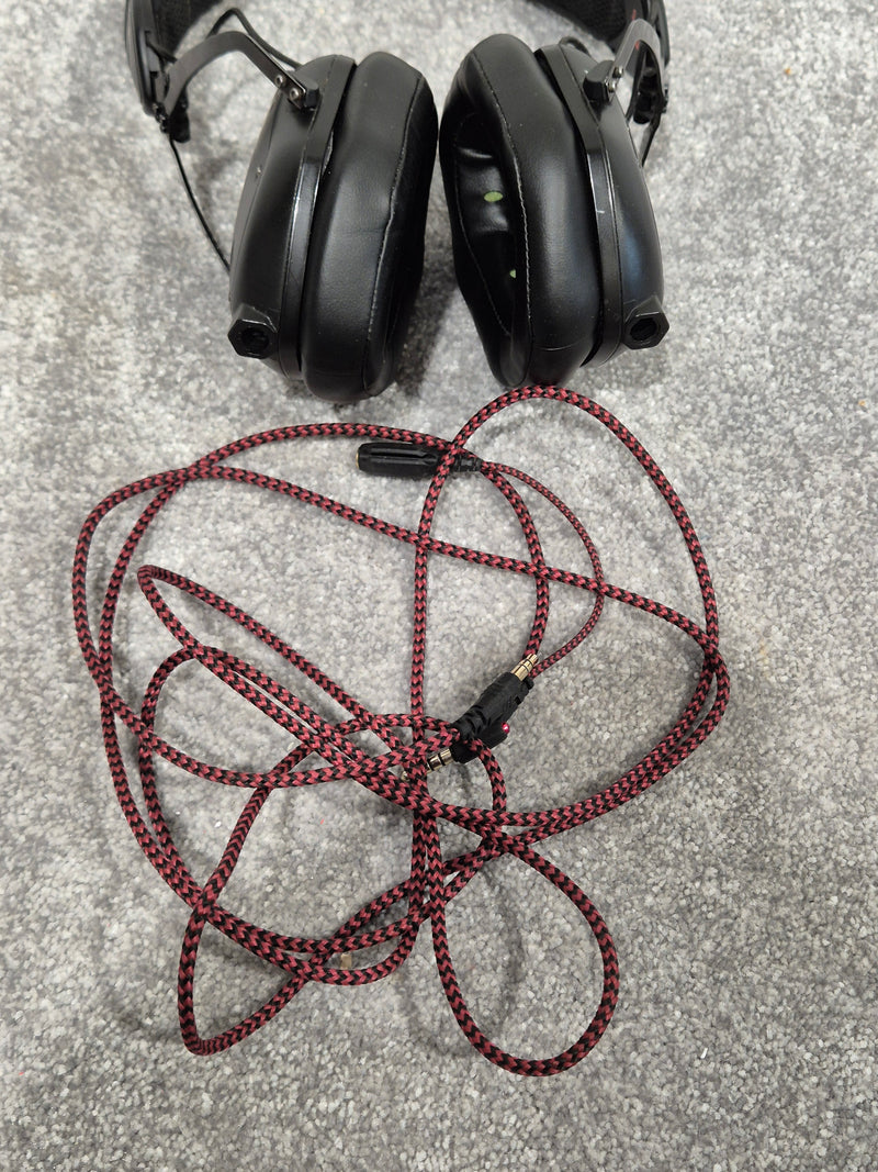 V-Moda Crossfade M100 - Black Headphones w/ AUX Cable - Image 9