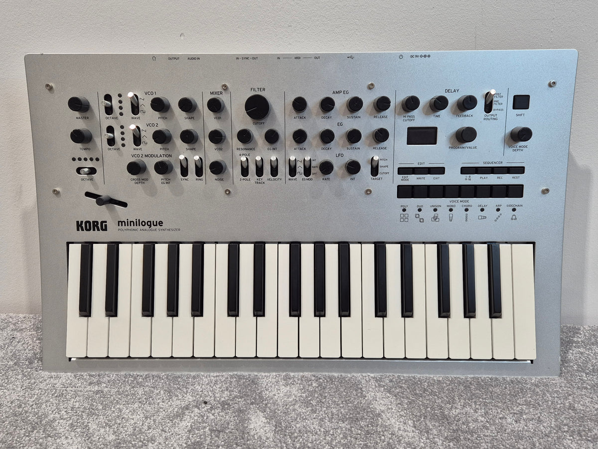 Korg Minilogue - Polyphonic Analog Synthesizer w/ Original Box