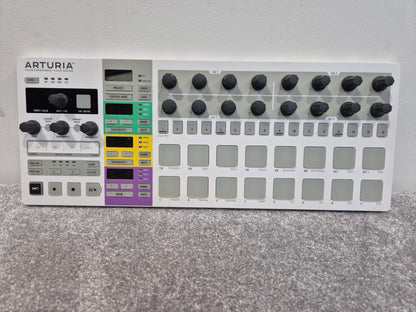 Arturia BeatStep Pro - Versatile Controller and Performance Sequencer
