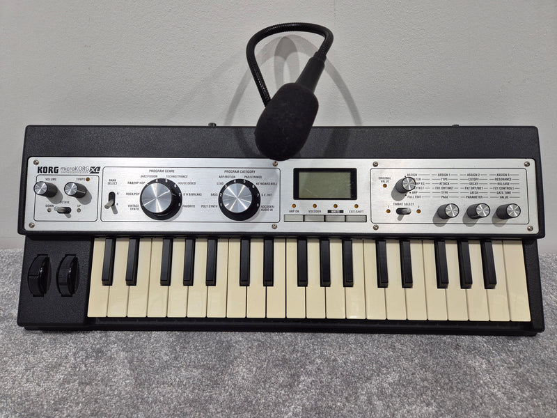Korg microKORG XL Professional Analogue Modelling Synthesizer with Vocoder - Image 1