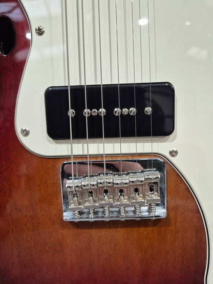 Fender Modern Player Telecaster® Thinline Deluxe, Maple Fingerboard, 3-Color Sunburst - Sunburst w/ Original Box - RRP £649