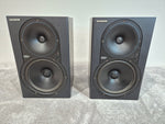 Mackie HR824 - 8-inch Active studio monitor - Pair ( One Faulty Woofer) - Image 1
