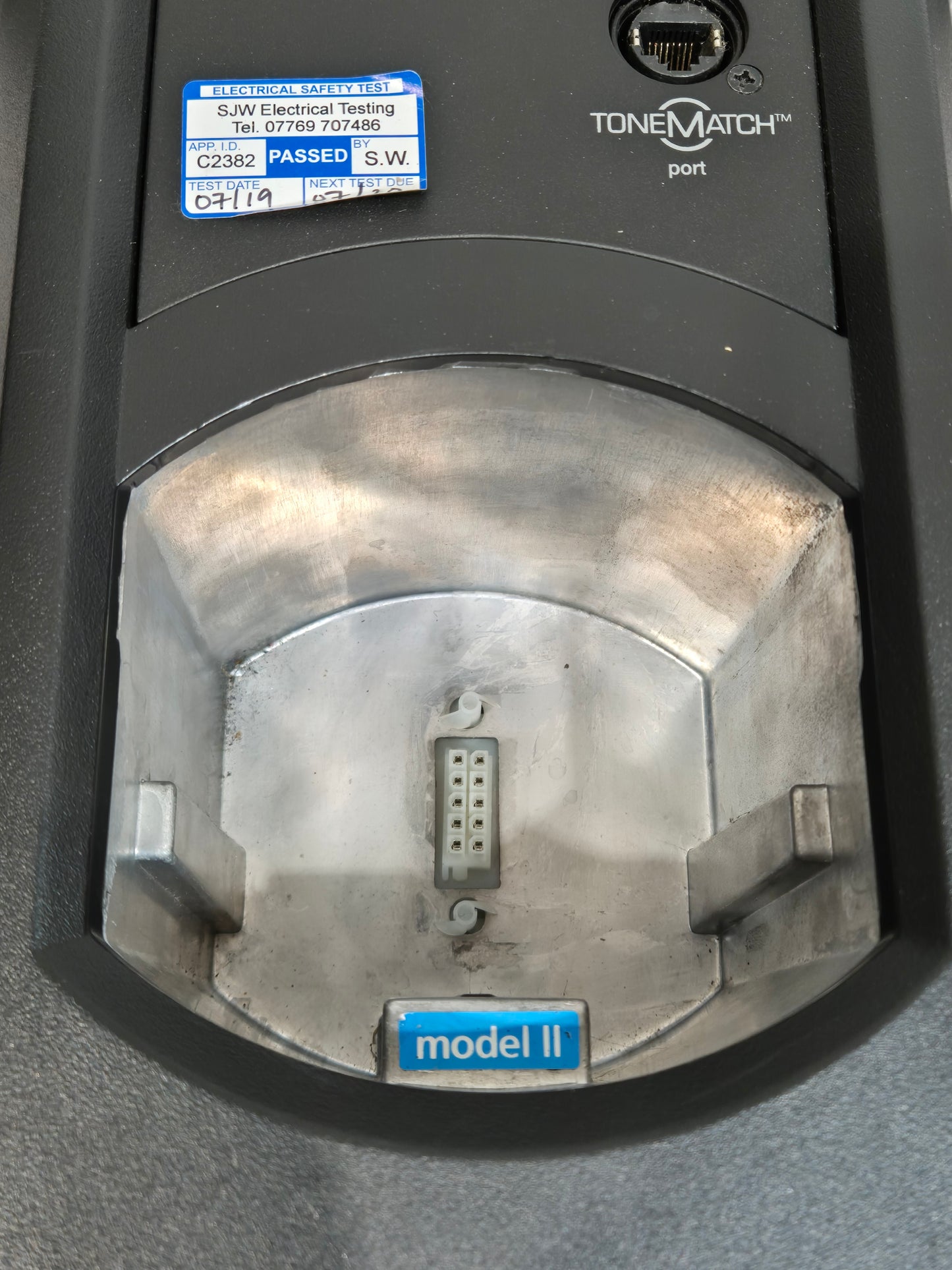 Bose L1 Model II with 2x B1 Bass Modules and T1 ToneMatch Engine - Advanced Portable PA System