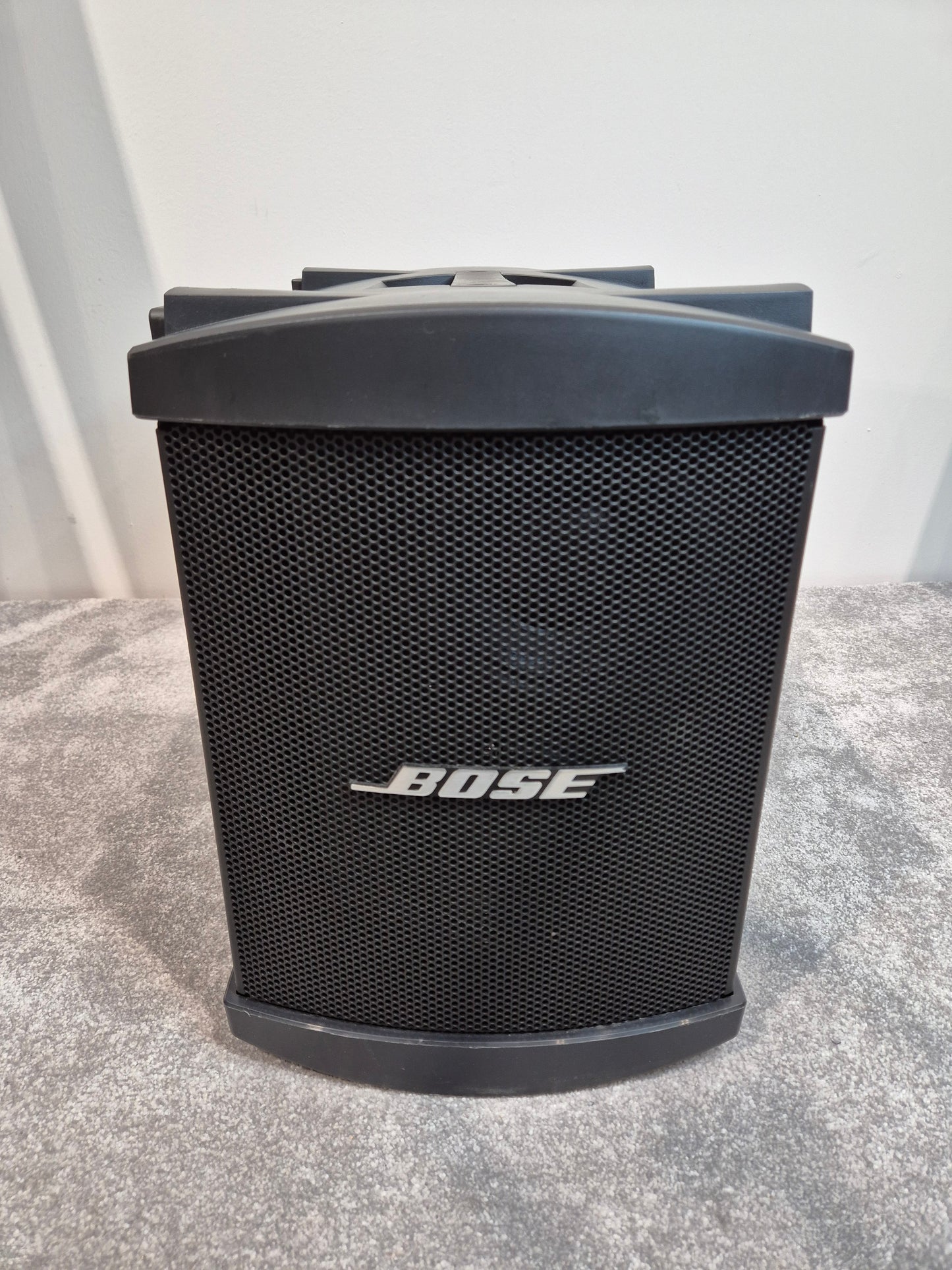 Bose L1 Model II with 2x B1 Bass Modules and T1 ToneMatch Engine - Advanced Portable PA System