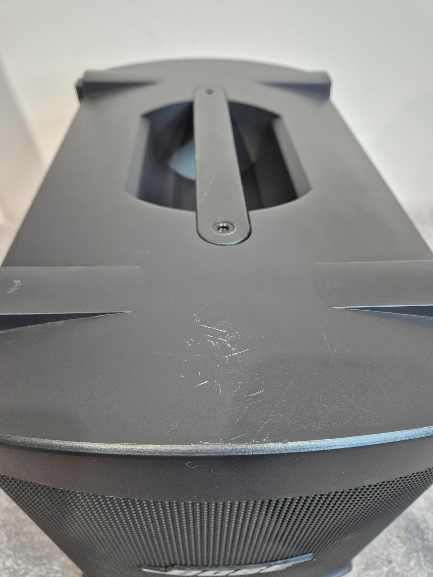 Bose L1 Model II with 2x B1 Bass Modules and T1 ToneMatch Engine - Advanced Portable PA System