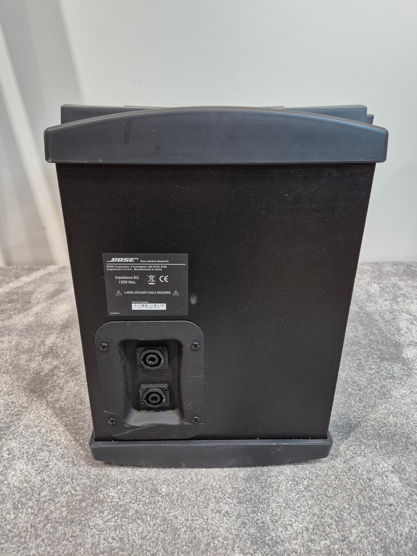 Bose L1 Model II with 2x B1 Bass Modules and T1 ToneMatch Engine - Advanced Portable PA System