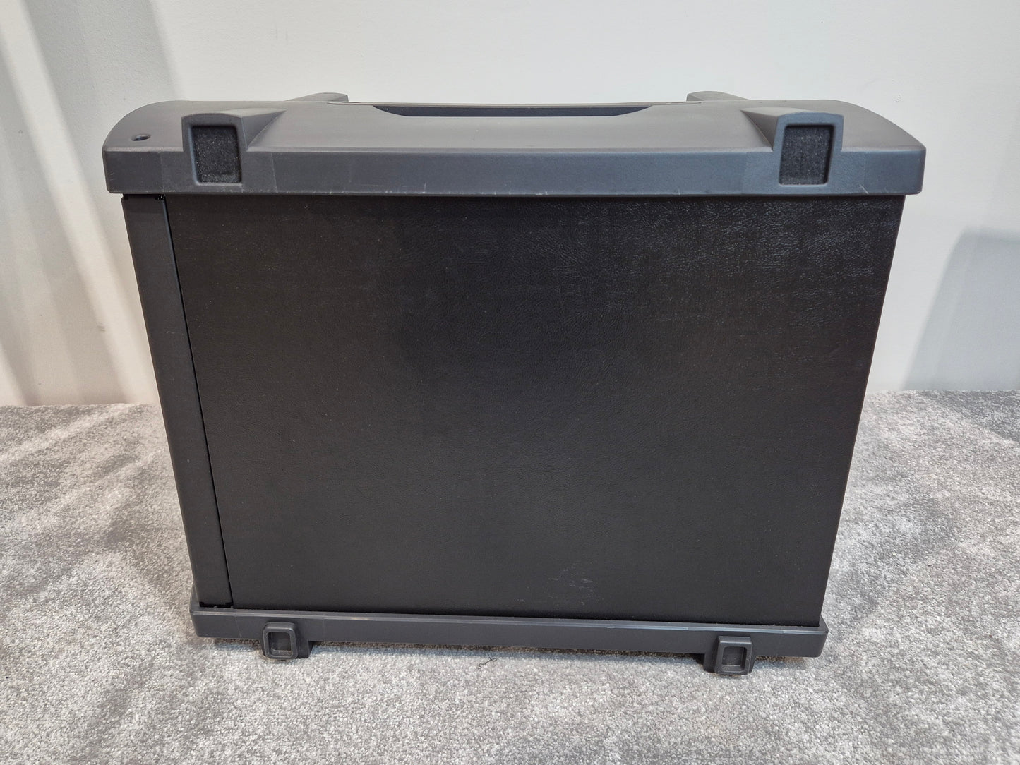 Bose L1 Model II with 2x B1 Bass Modules and T1 ToneMatch Engine - Advanced Portable PA System