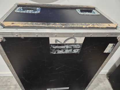 Fender Bassman 810 Neo - High-Capacity Bass Cabinet w/ Flight Case RRP £2449