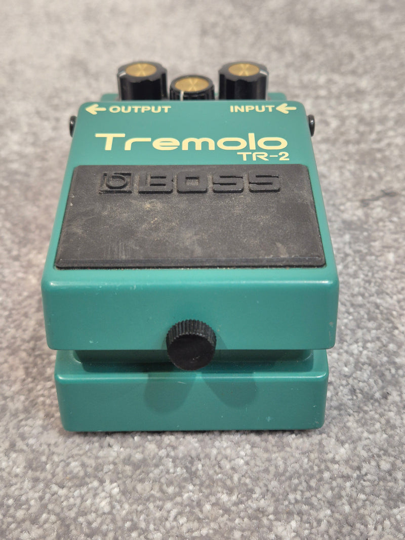 Boss TR-2 - Tremolo Effects Pedal - Image 4