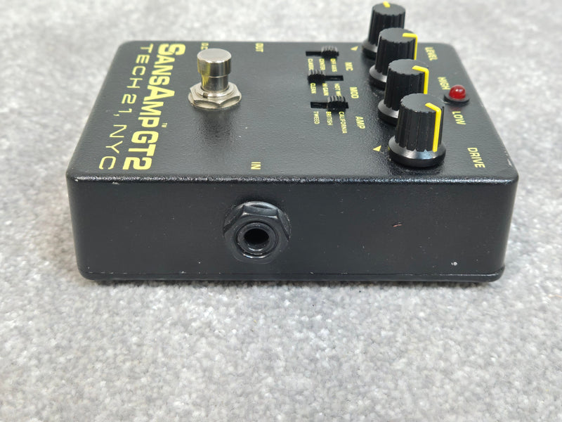 Tech 21 SansAmp GT2- Tube Amp Emulation Pedal - Image 3