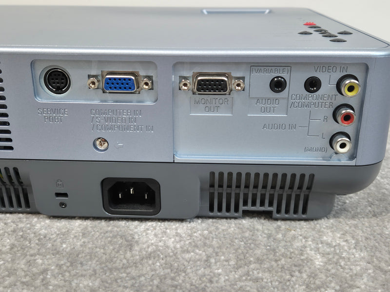 Eiki LC-XB21A – XGA LCD Projector – Excellent w/ Flight Case, Remote, Manual & Accessories - Image 4