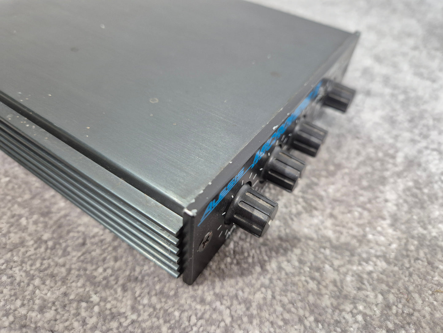 Alesis MicroVerb 2 - Compact Digital Reverb Unit